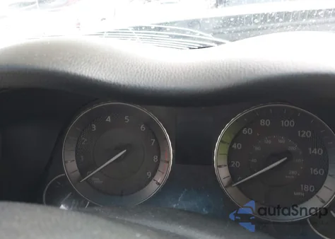 2011 Infiniti M37 z USA, uszkodzony, nr VIN JN1BY1AP4BM324991